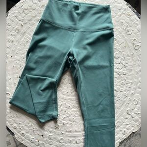 Lululemon wundertrain contour leggings